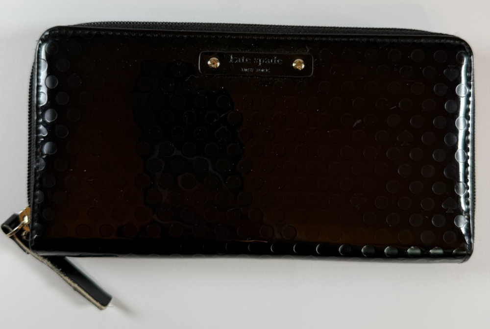 Kate Spade New York Beale Street Zip Around Wallet Black Patent Leather WLRU2046